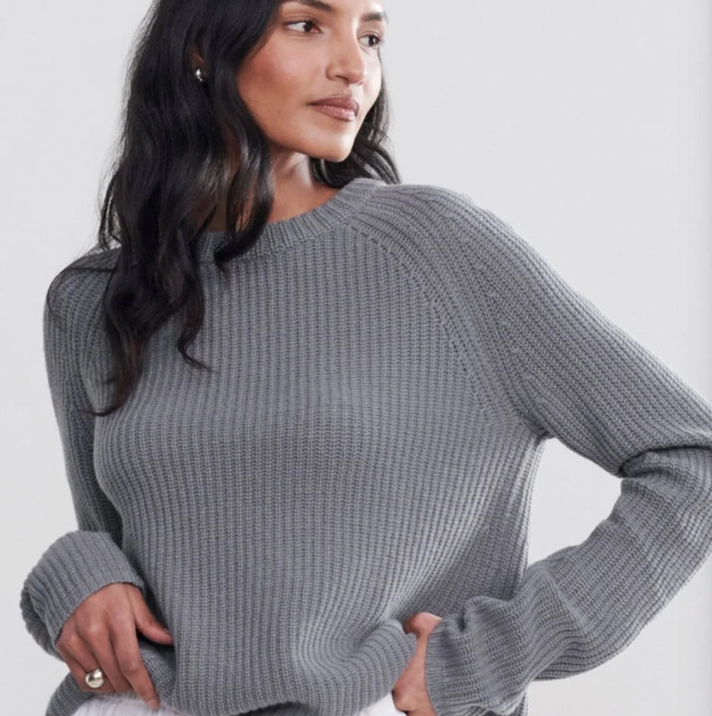 NWT Jenni Kayne S Iconic 100% CASHMERE Fisherman Sweater $425 Dusty Blue Gray